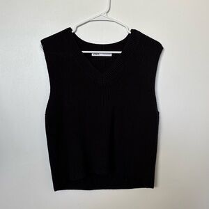 ZARA : Black V-Neck Knit Vest